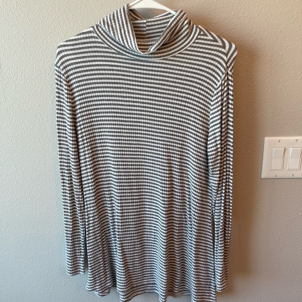 3/$20 Grey and White Striped Shirt